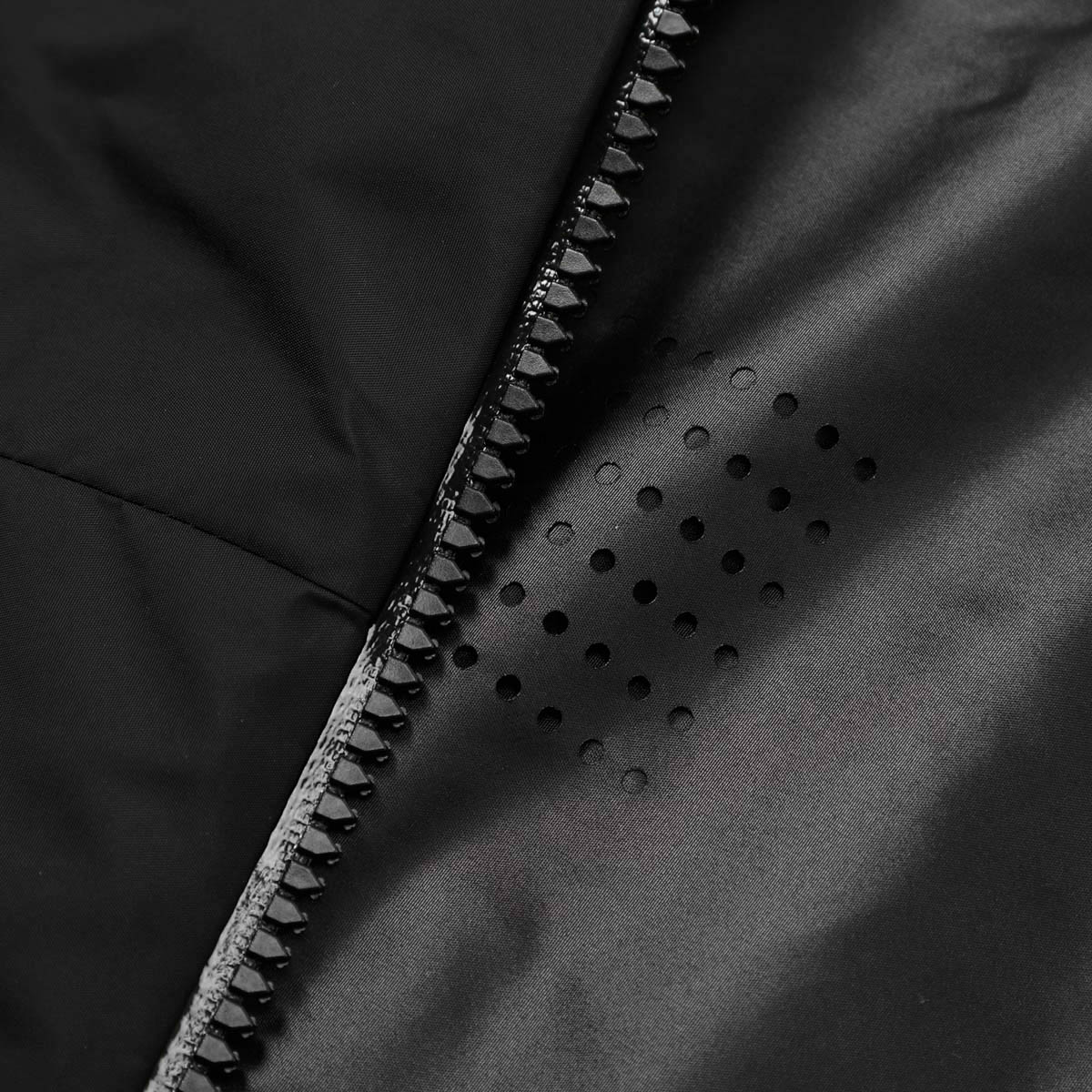 MONCLER モンクレール ナイロンブルゾン/レインジャケット/JUNICHI