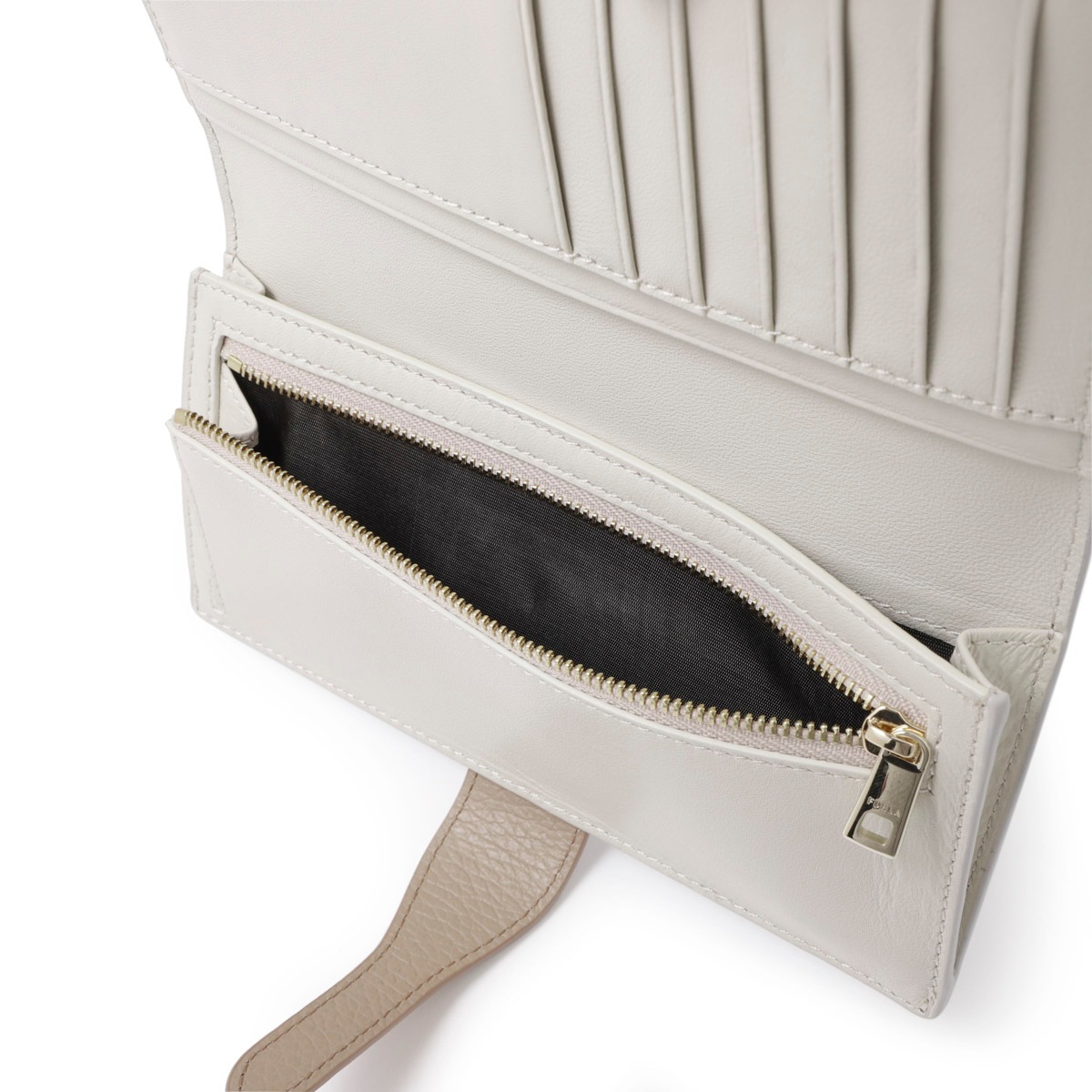 美品　FURLA　ソフィアグレイニー　長財布 　即日発送 FURLA フルラ 長財布 小銭入れ付き/SOFIA GRAINY レディース