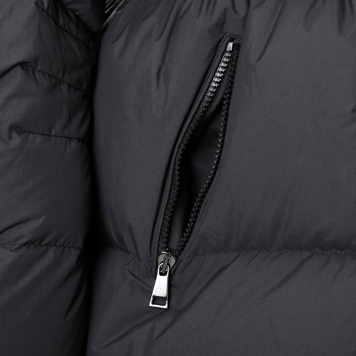 MONCLER ダウンジャケット gaube-595a2 アウトレット】MONCLER モンクレール ダウンジャケット/GAUBE