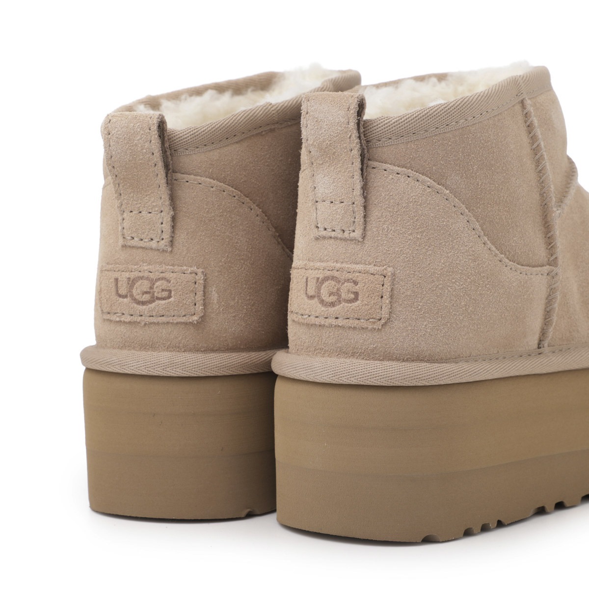 UGG Australia アグオーストラリア ブーツ/ムートンブーツ/CLASSIC ULTRA MINI PLATFORM レディース