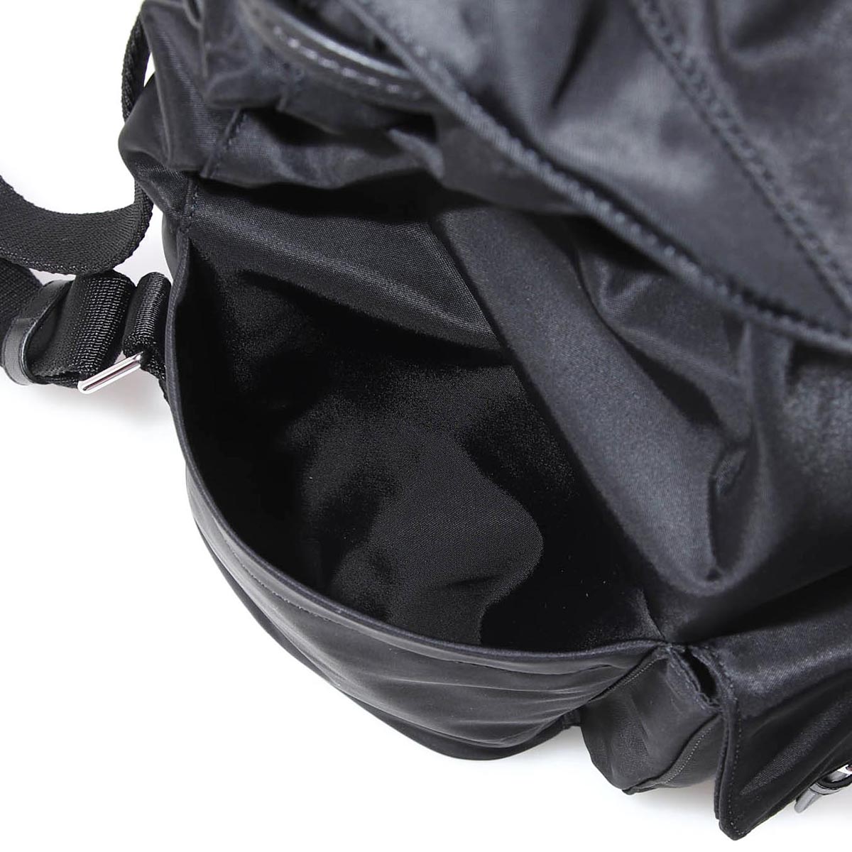 トリーバーチ リュック バックパック 背面ファスナー サイドポケットFT257 トリーバーチ リュック バックパック 背面ファスナー サイド
