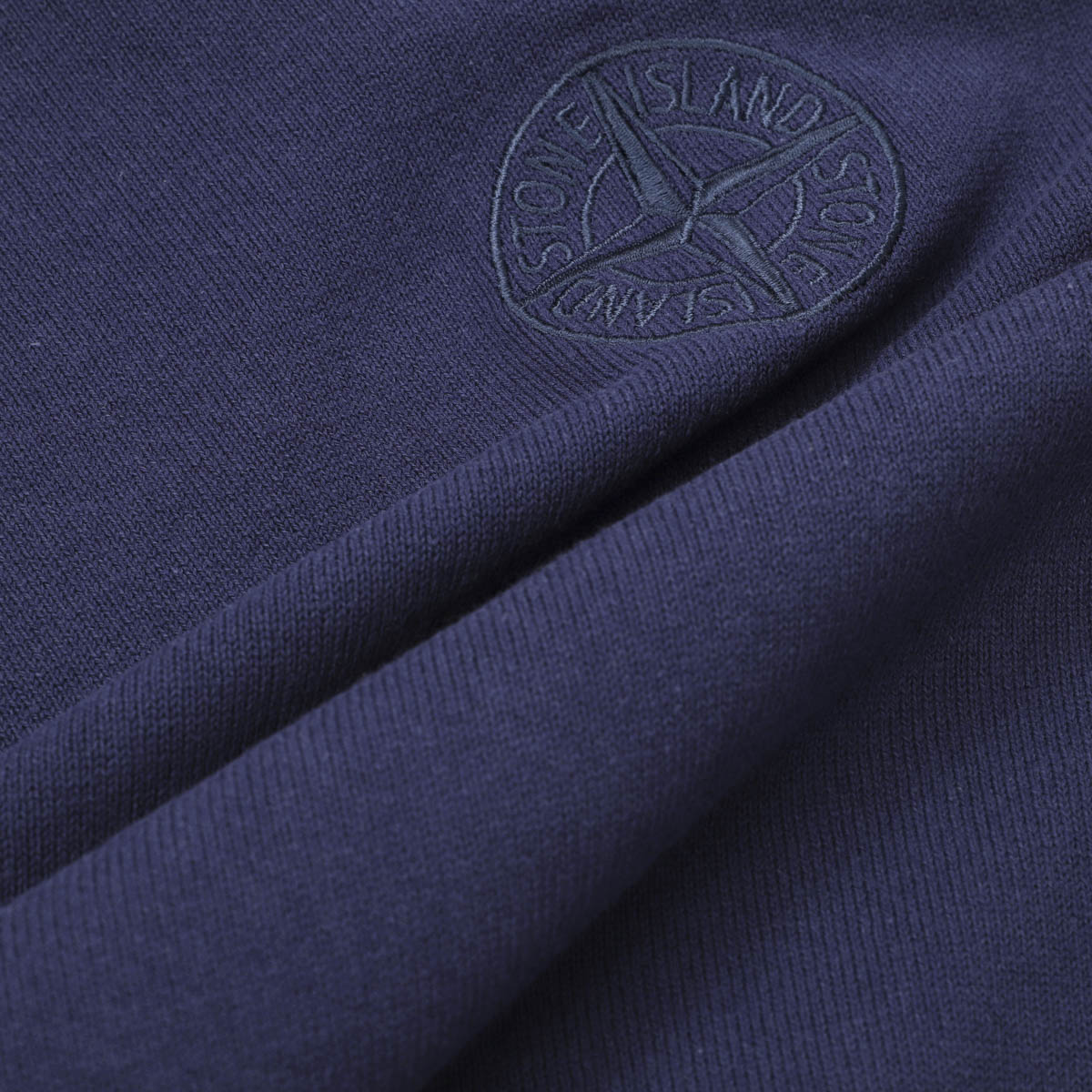 ストーンアイランド　ヘンリーネック 薄手 長袖ニット 春秋 サイズM STONE ISLAND ストーンアイランド ヘンリーネックニット/ハーフ