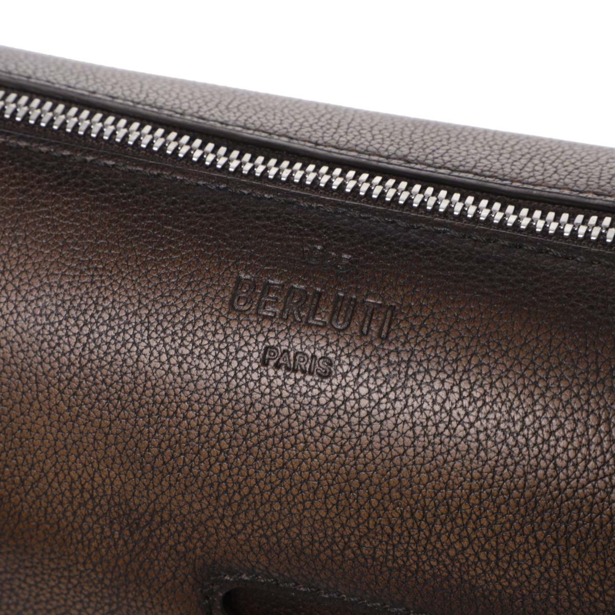 BERLUTI ベルルッティ クロスボディバッグ/メッセンジャーバッグ