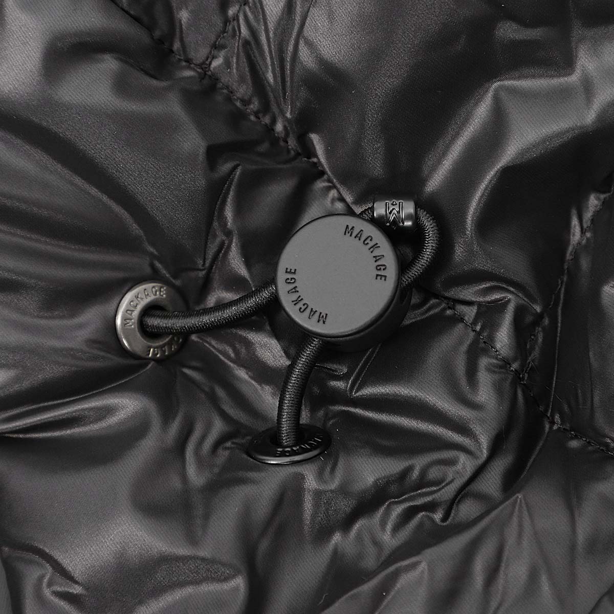 アウトレット】MACKAGE マッカージュ 中綿入りフーデッドブルゾン 