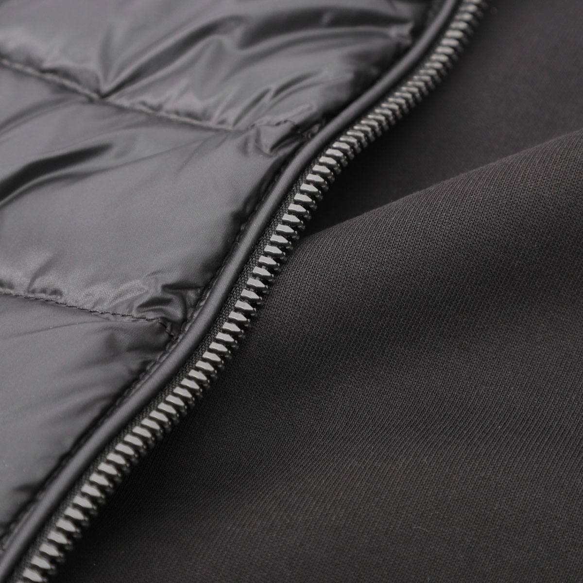 アウトレット】MACKAGE マッカージュ 中綿入りフーデッドブルゾン 