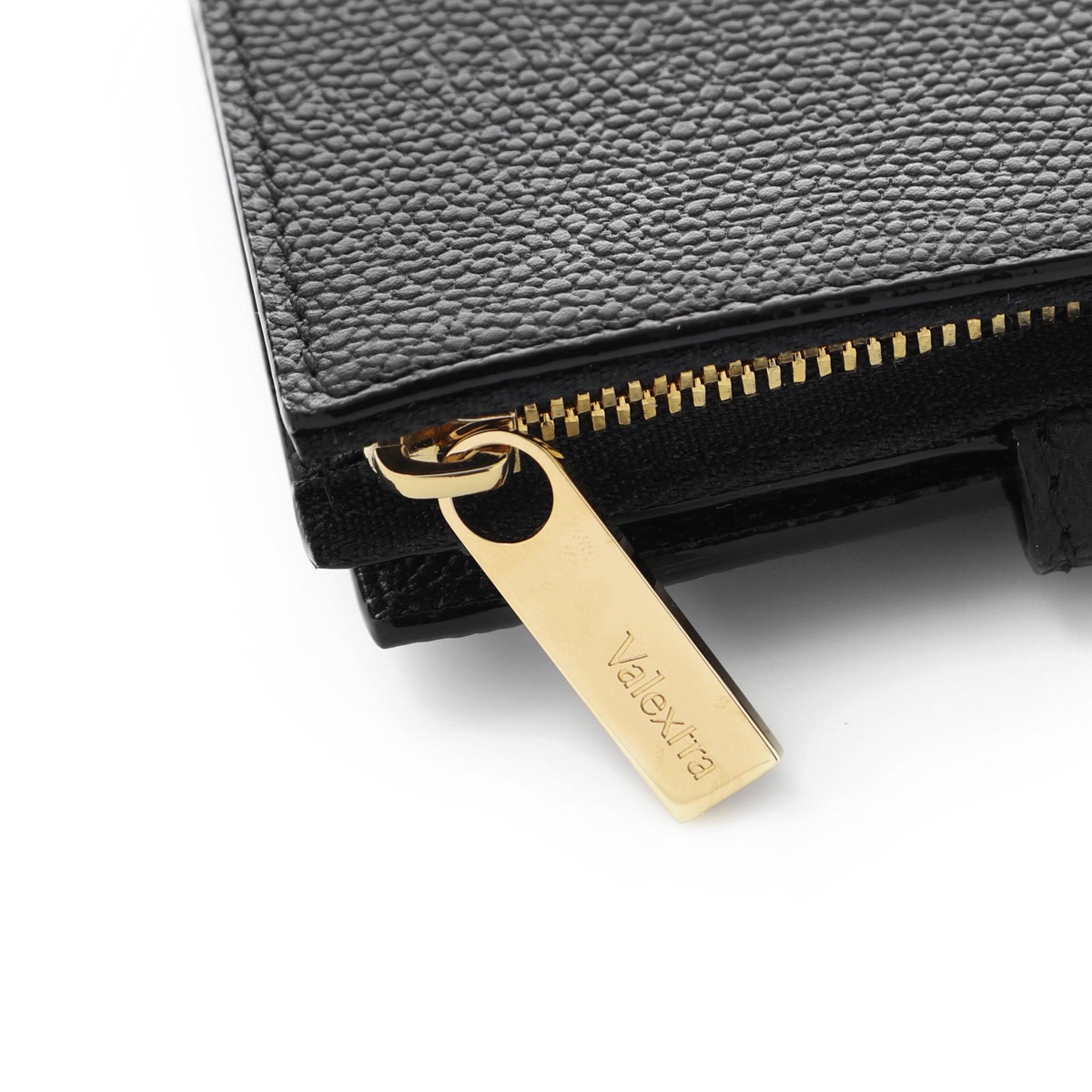 Valextra ヴァレクストラ 2つ折り財布 小銭入れ付き/V9E39 028 レディース