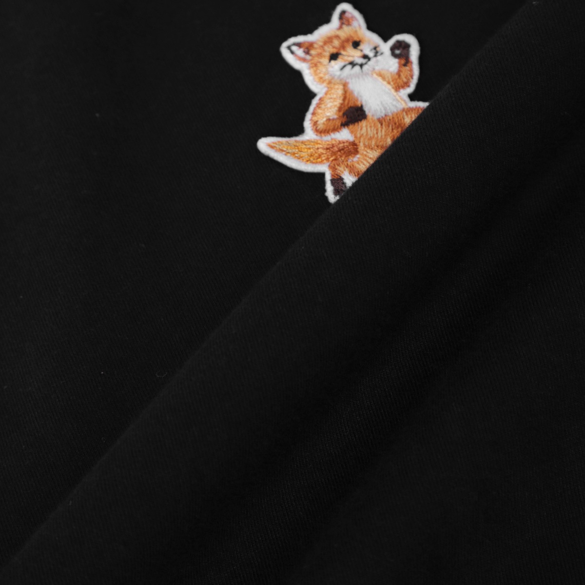 MAISON KITSUNE メゾンキツネ クルーネックTシャツ/SPEEDY FOX PATCH COMFORT TEE-SHIRT メンズ