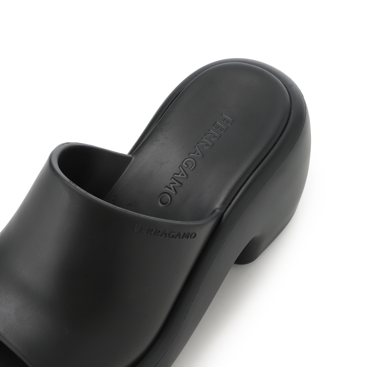 FERRAGAMO フェラガモ サンダル/DEVA レディース | レディース