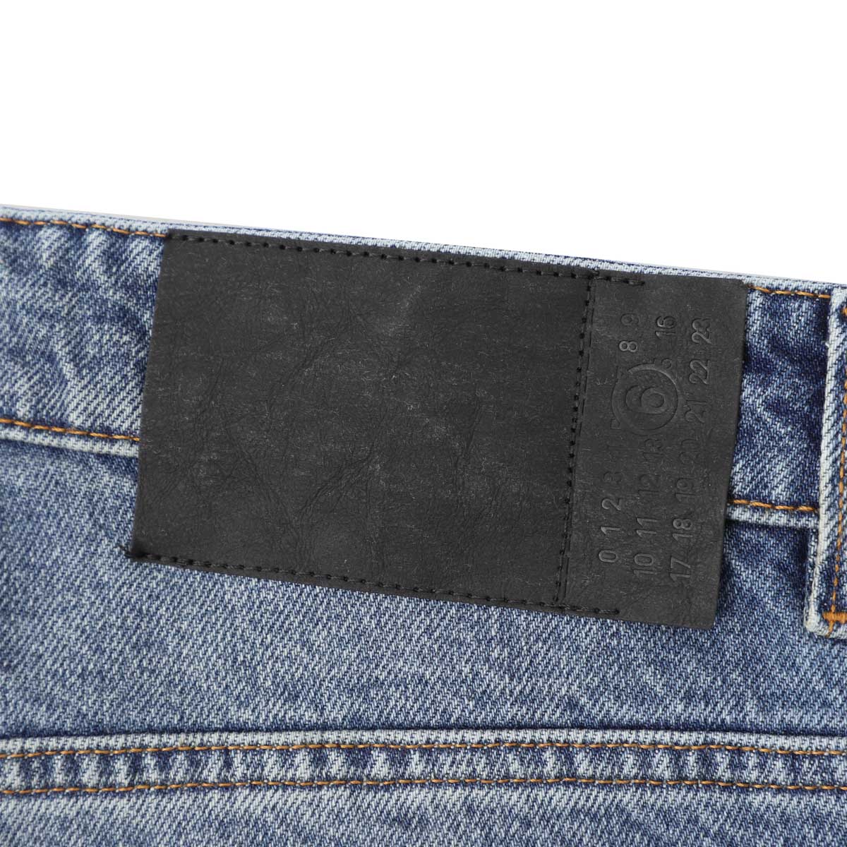 MM6 Maison Margiela エムエム 6 メゾンマルジェラ ジップフライジーンズ/ストレートレッグ ジーンズ/STRAIGHT-LEG JEANS メンズ