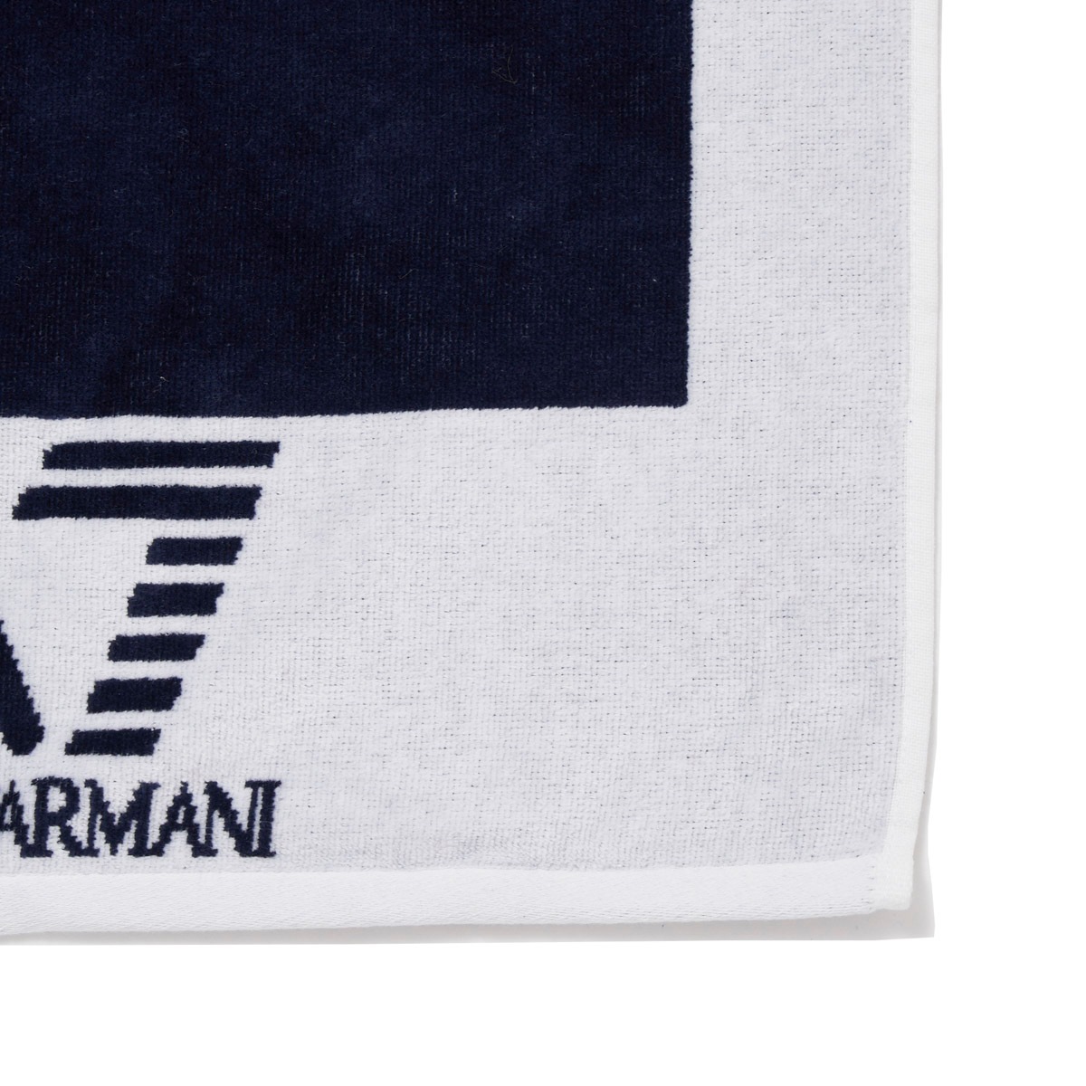EMPORIO ARMANI - ビーチタオル新品未使用エンポリオアルマーニEA7 EA7 EMPORIO ARMANIアルマーニ ビーチタオル - メルカリ