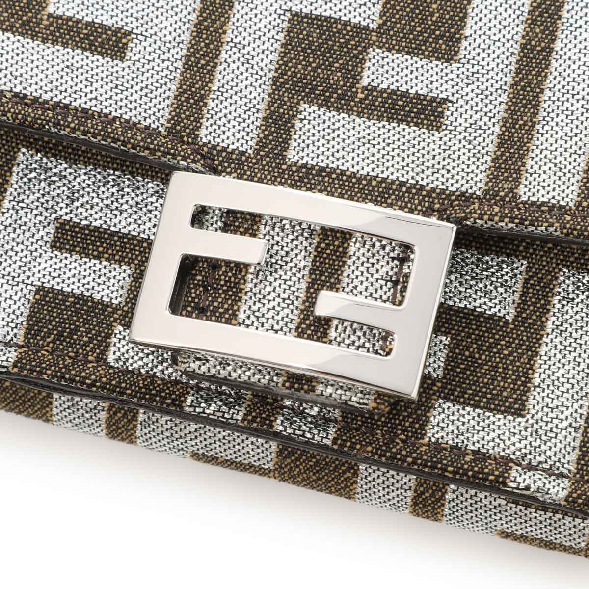 FENDI フェンディ 3つ折り財布 小銭入れ付き/BAGUETTE MICRO TRIFOLD WALLET レディース