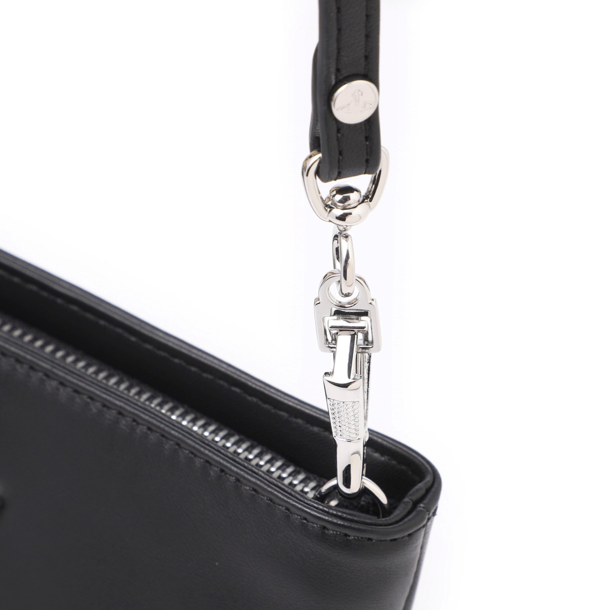 ★vivienne westwood★ジョーンズ スクエア クロスボディバッグ 楽天市場】ヴィヴィアンウエストウッド Vivienne Westwood