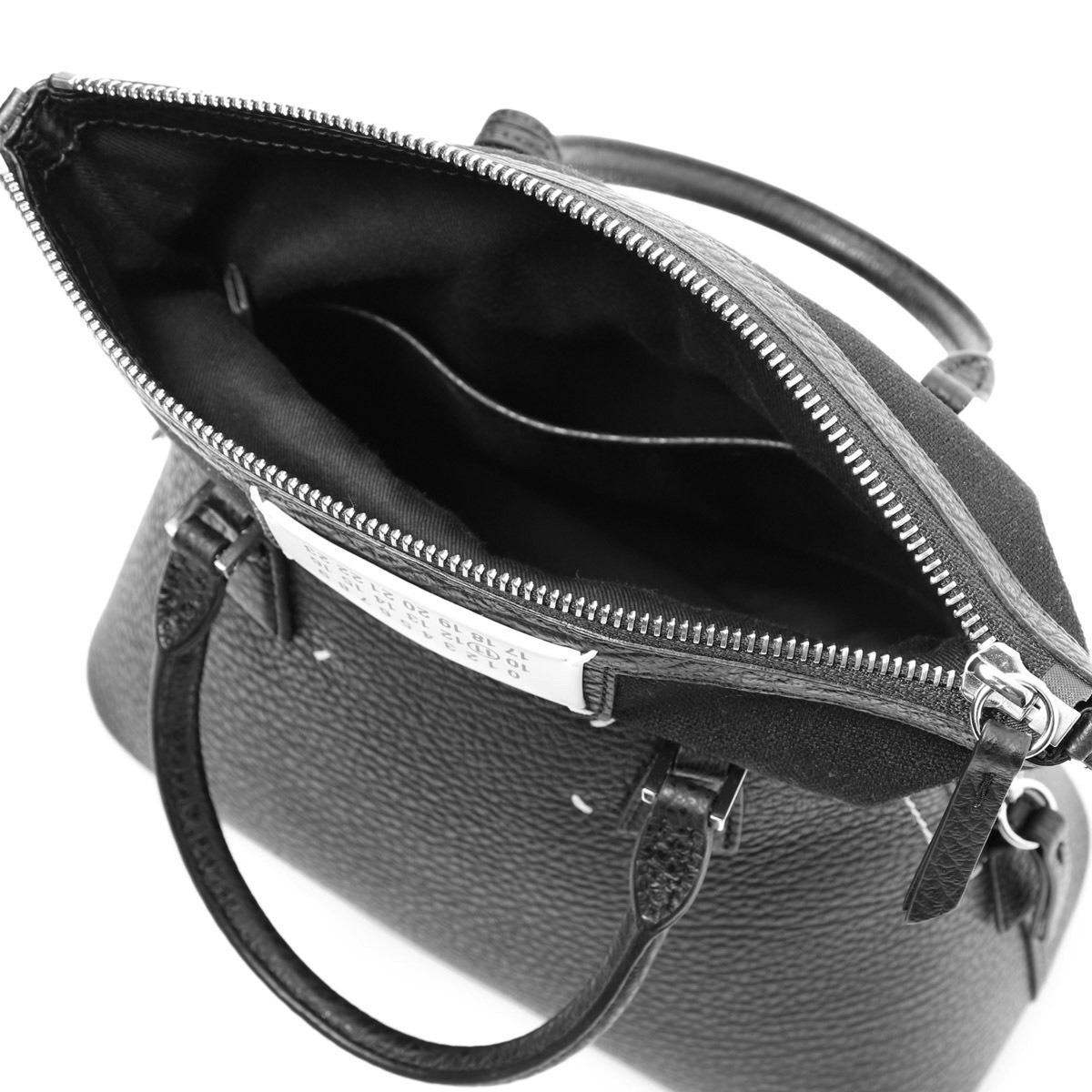 Maison Margiela メゾンマルジェラ ショルダーバッグ/5AC CLASSIQUE MINI レディース