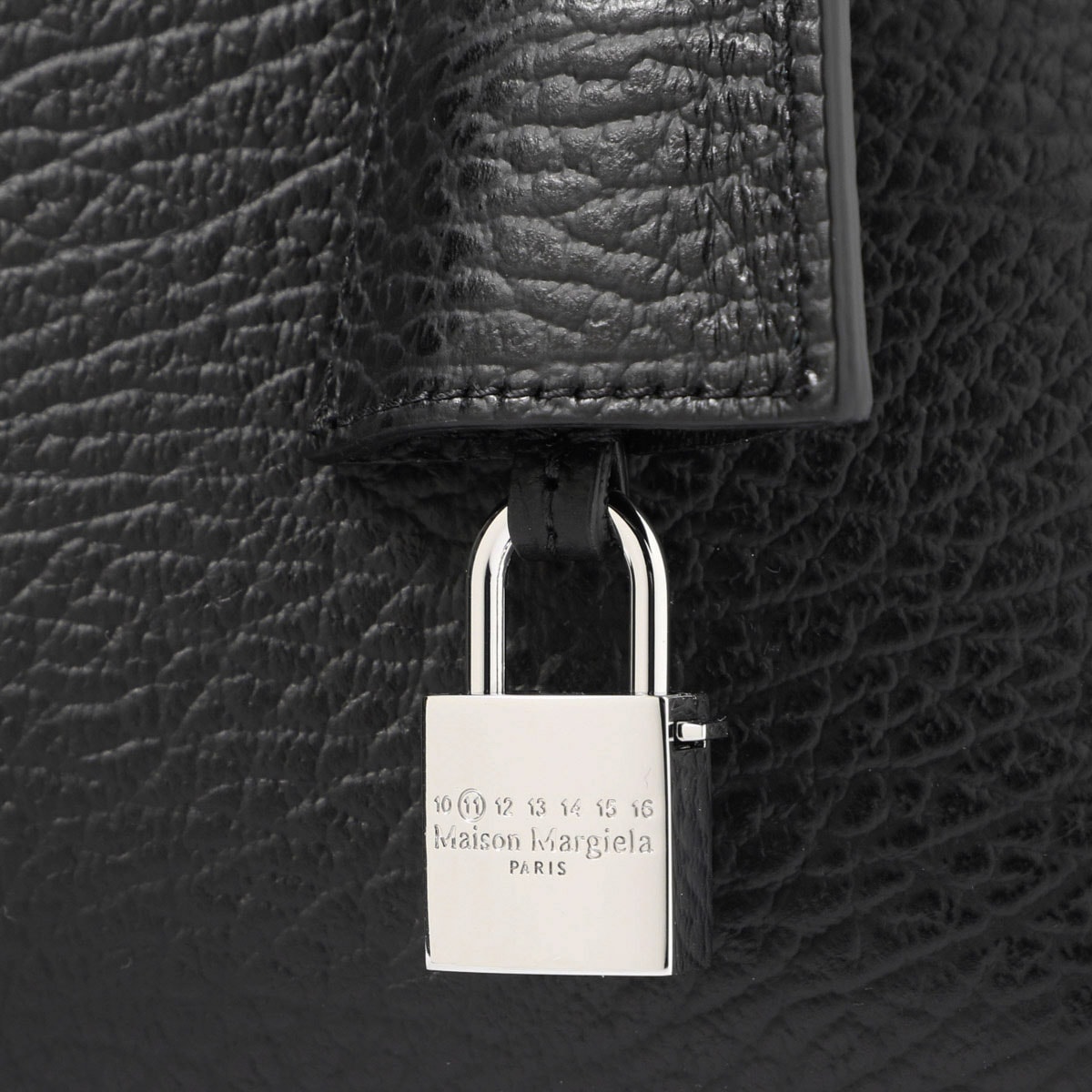 Maison Margiela メゾンマルジェラ ショルダーバッグ/5AC CLASSIQUE MINI レディース