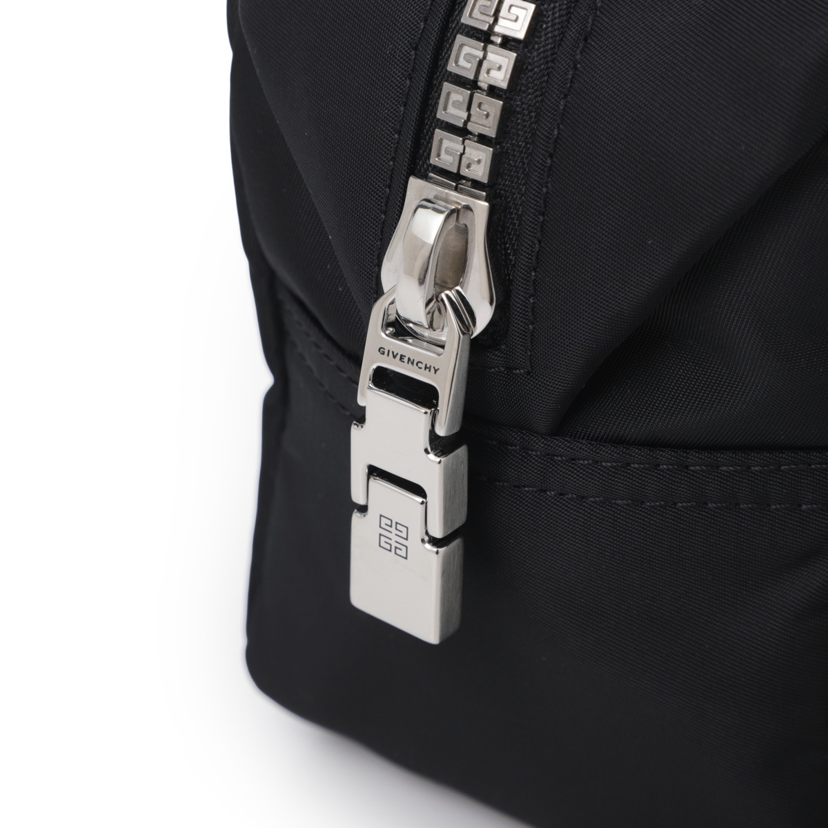 GIVENCHY ジバンシー クラッチバッグ/G-ZIP TOILET POUCH メンズ