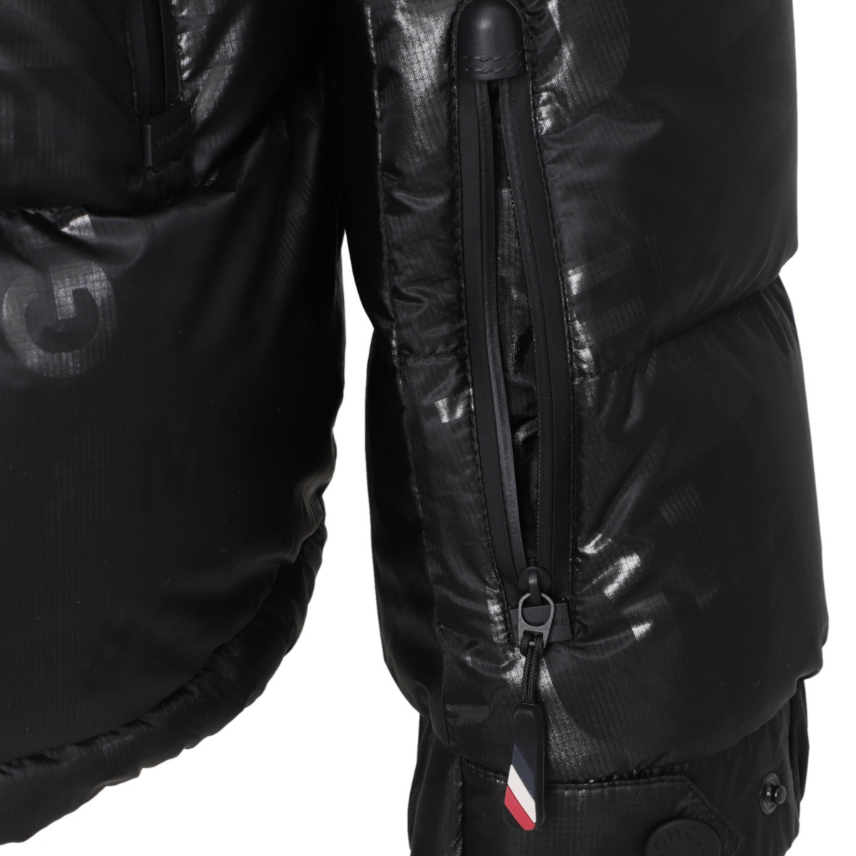 モンクレール グルノーブル】 MELBREAK M・モンクレール・傷や汚れあり