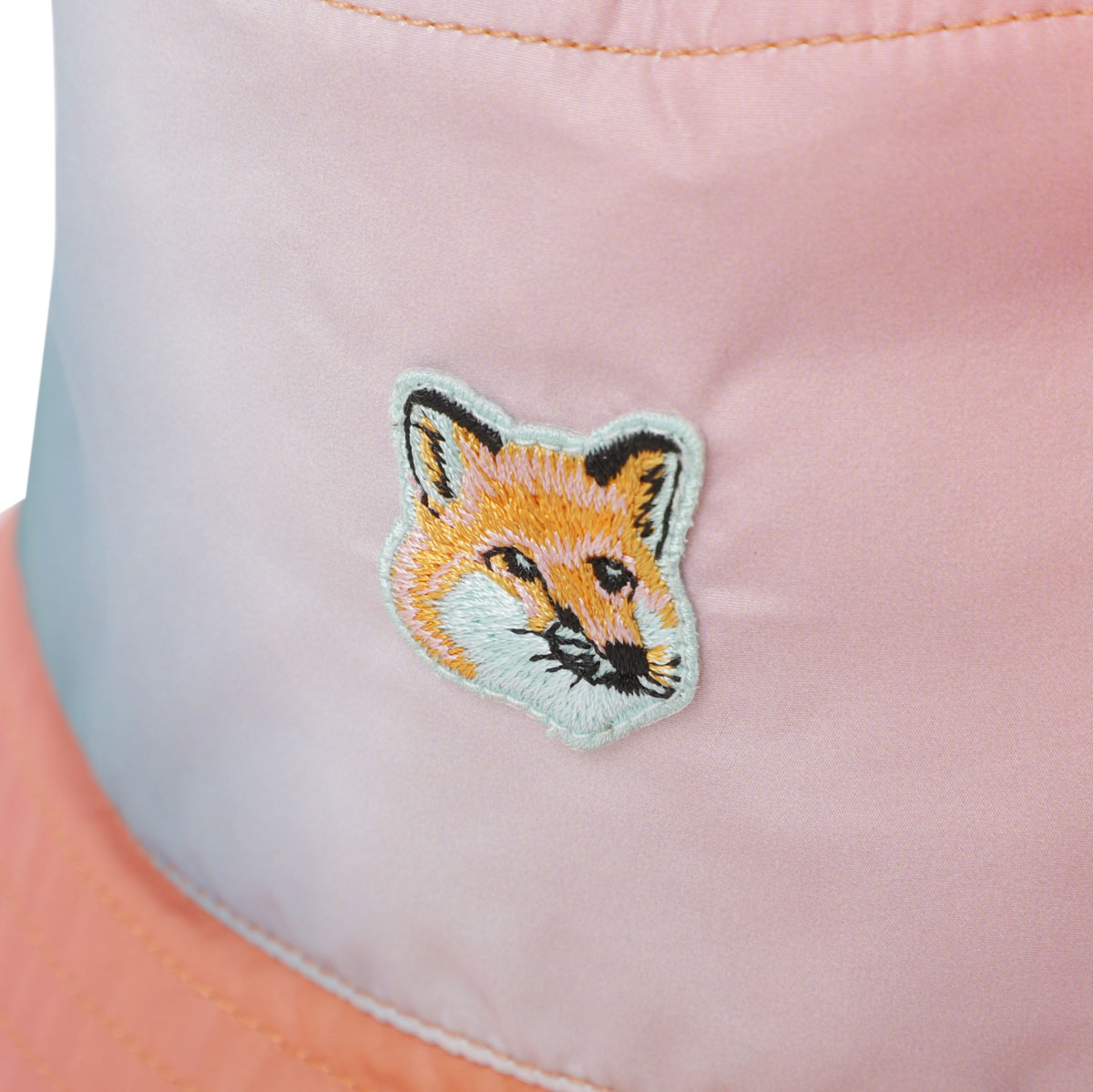 MAISON KITSUNE メゾンキツネ バケットハット/VIBRANT FOX HEAD