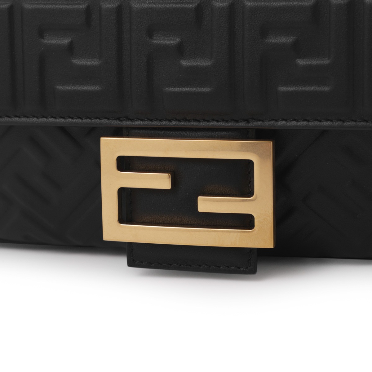 FENDI フェンディ ショルダーバッグ 3WAY/ハンドバッグ/BAGUETTE CHAIN MIDI  NAPPA  FF レディース