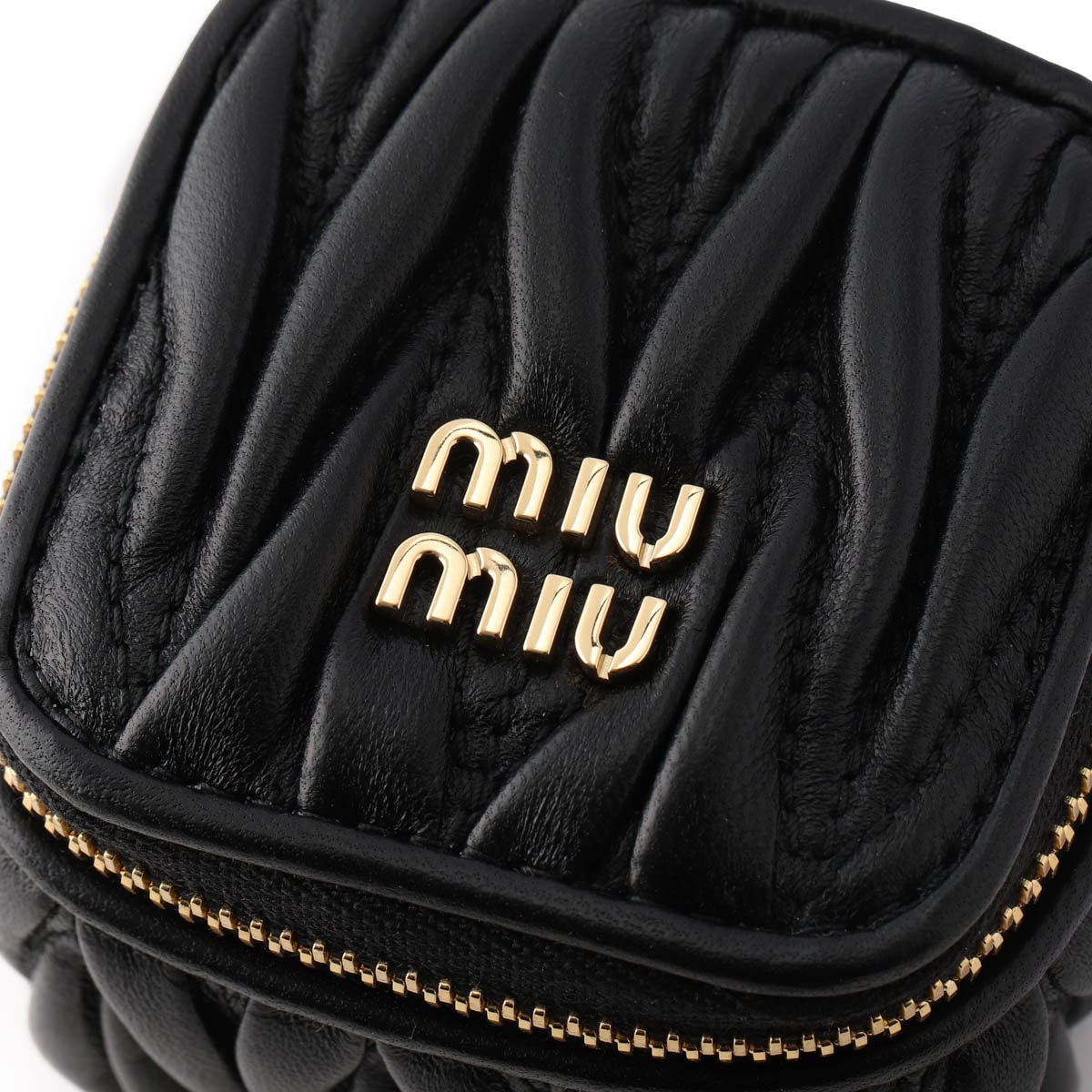 【美品】MIUMIU マテラッセ チャーム miu ミュウミュウ （MIUMIU） マテラッセ バッグチャーム リップ