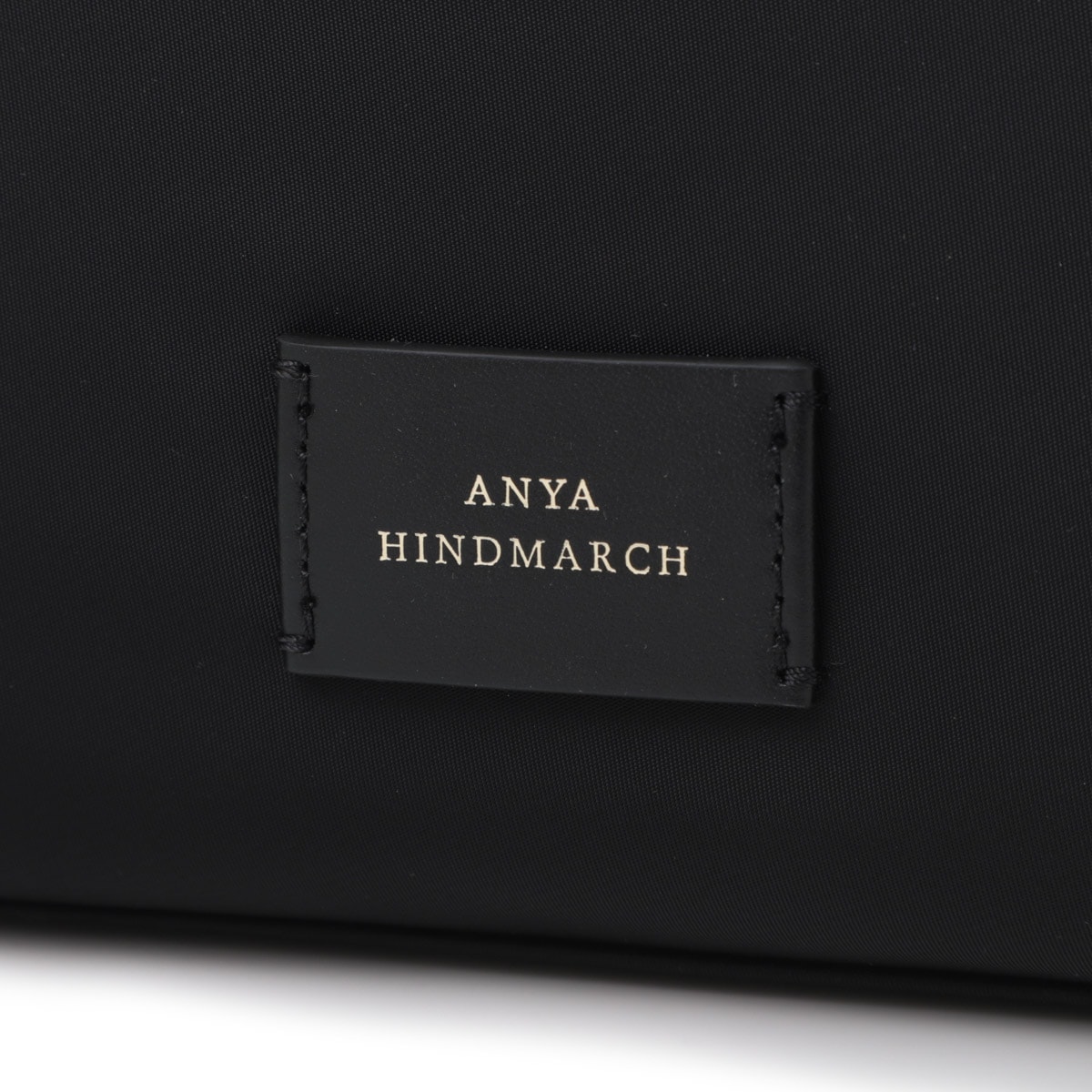 ANYA HINDMARCH アニヤ・ハインドマーチ クロスボディバッグ/CROSSBODY