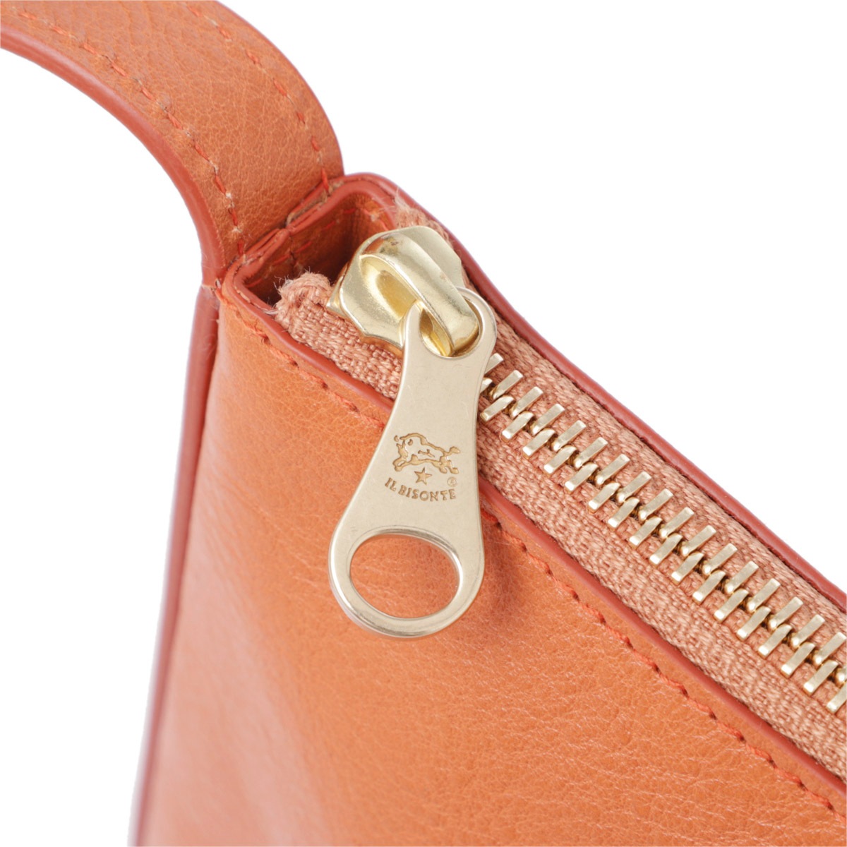 アウトレット】IL BISONTE イルビゾンテ クロスボディバッグ