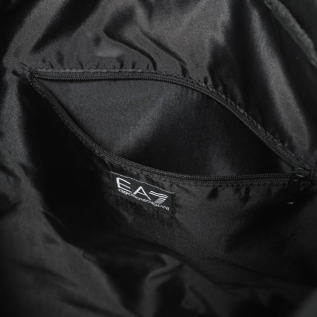EA7 EMPORIO ARMANI エンポリオアルマーニ バックパック/ナップサック