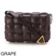 BOTTEGA VENETA ボッテガヴェネタ ショルダーバッグ/クロスボディバッグ/PADDED CASSETTE パデッド カセット レディース