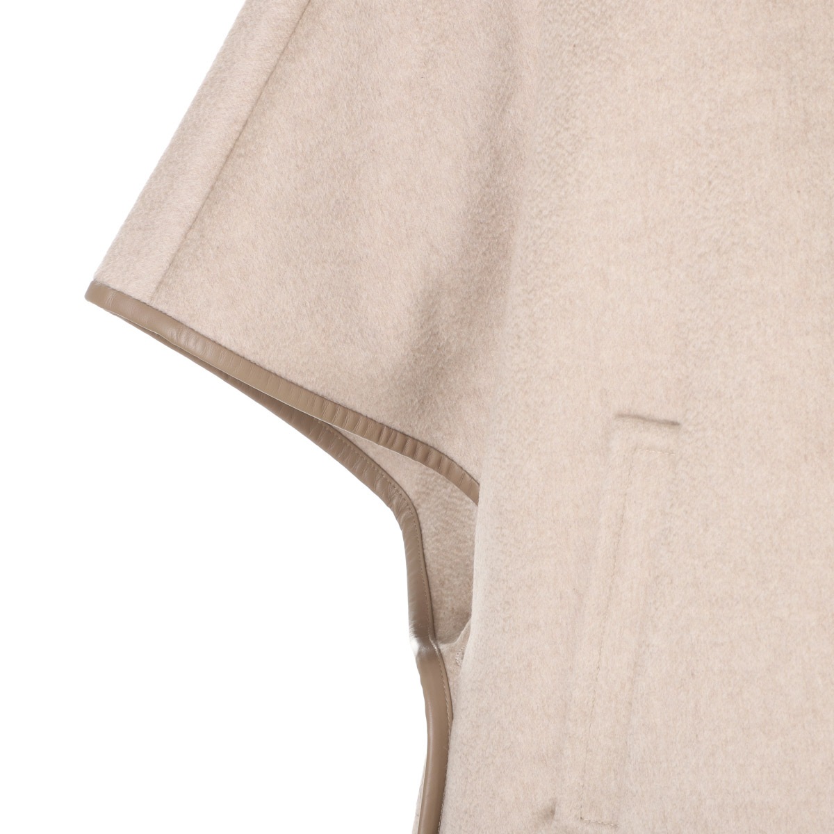 Max Mara マックスマーラ ケープ/ポンチョ/CORSARO ピュア カシミヤ ケープ レディース