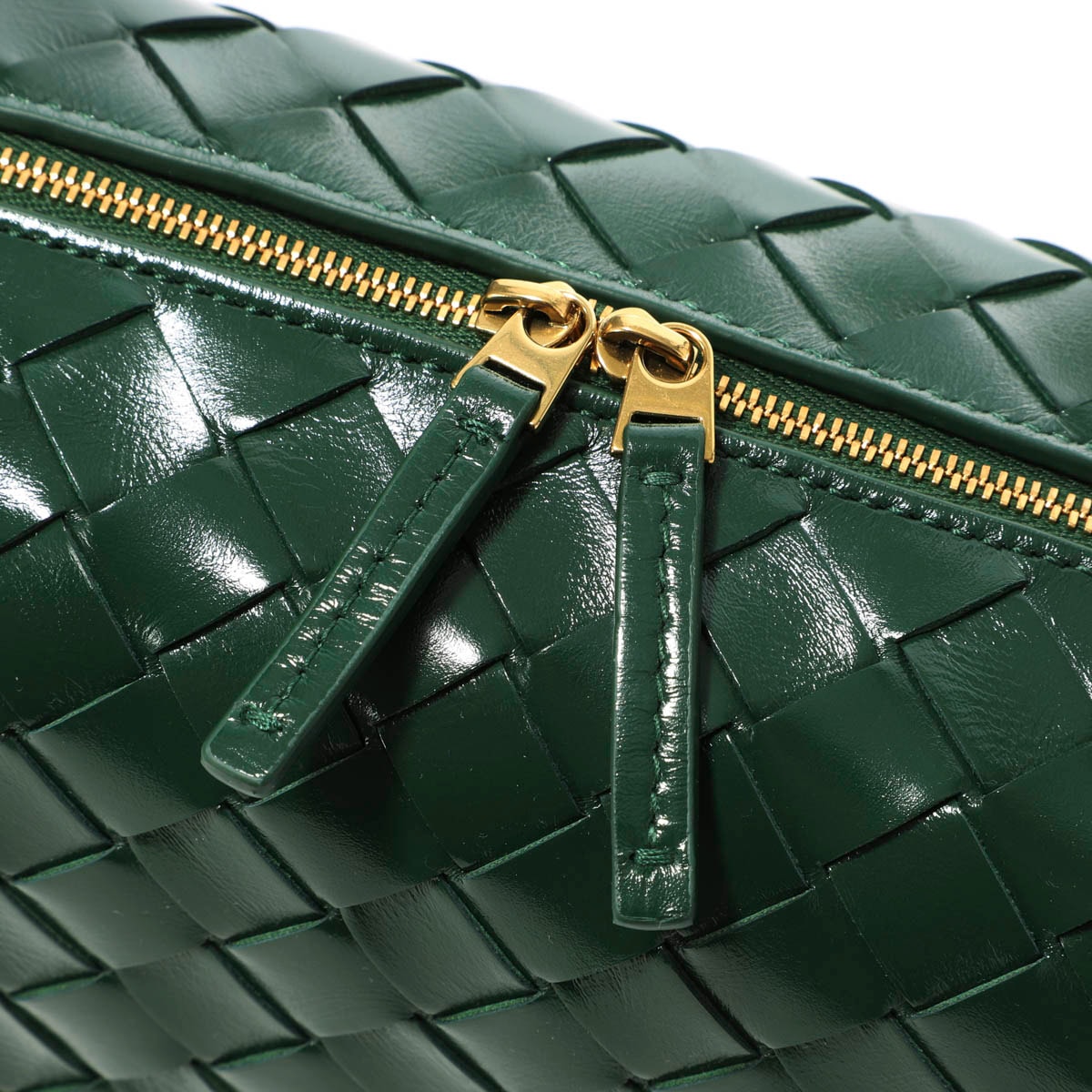 BOTTEGA VENETA ボッテガヴェネタ クロスボディバッグ