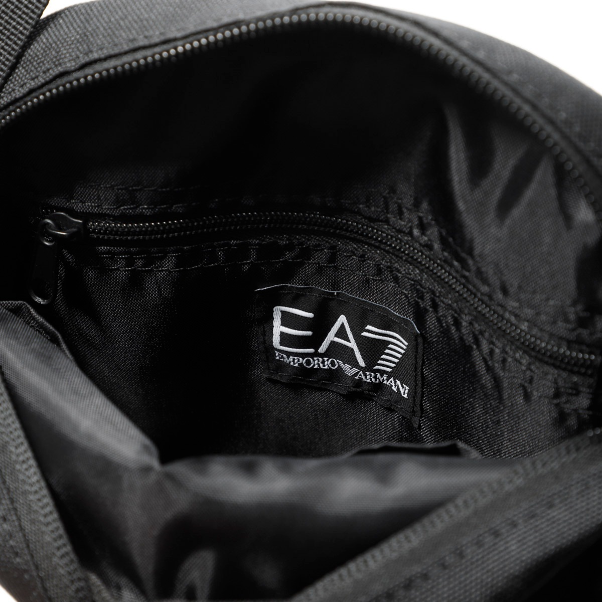EA7 EMPORIO ARMANI エンポリオアルマーニ クロスボディバッグ