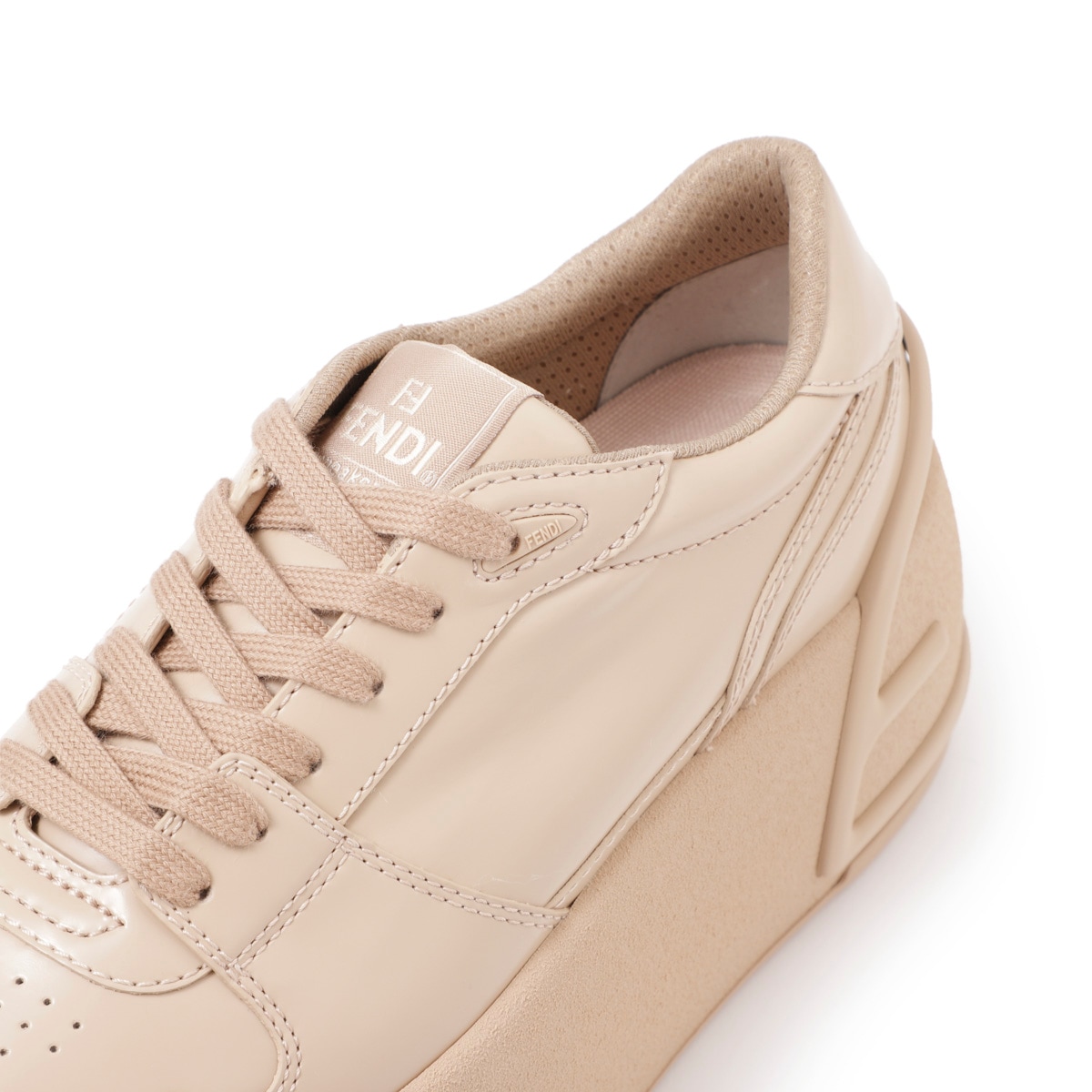 FENDI フェンディ スニーカー レディース | レディース・ブランド一覧