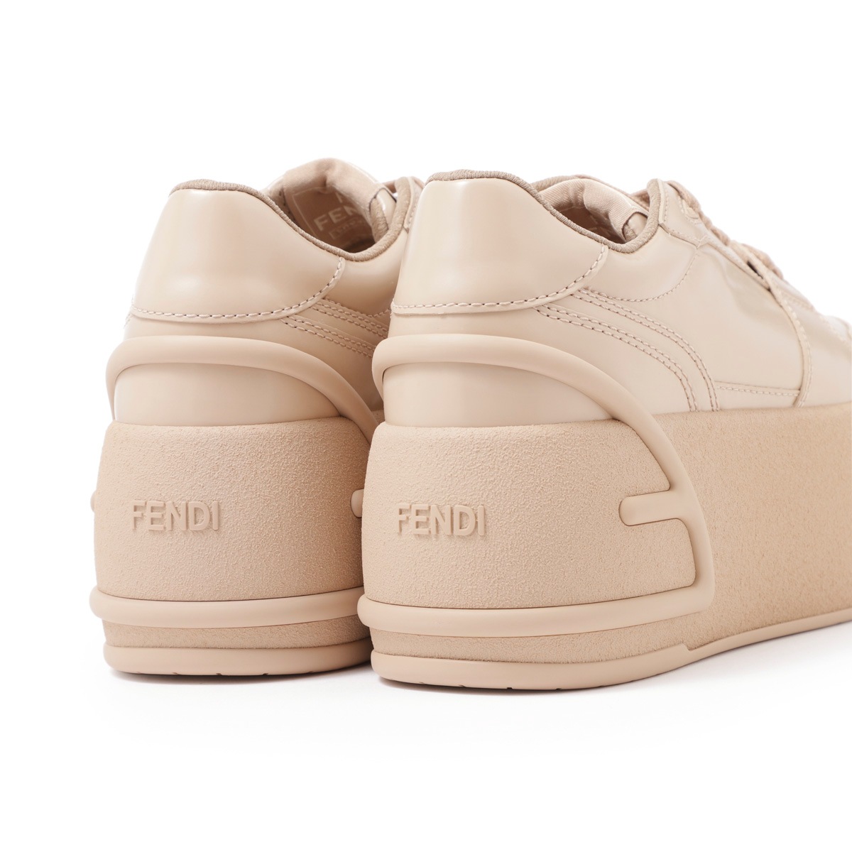 FENDI フェンディ スニーカー レディース | レディース・ブランド一覧