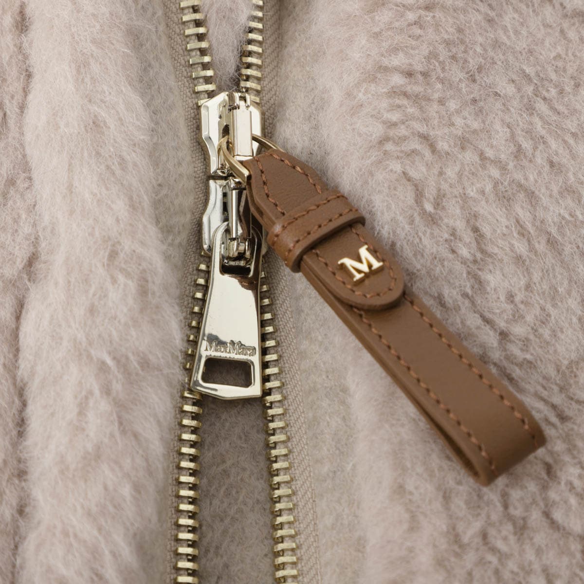 Max Mara マックスマーラ ケープ/ポンチョ/NEWMANTO1 レディース