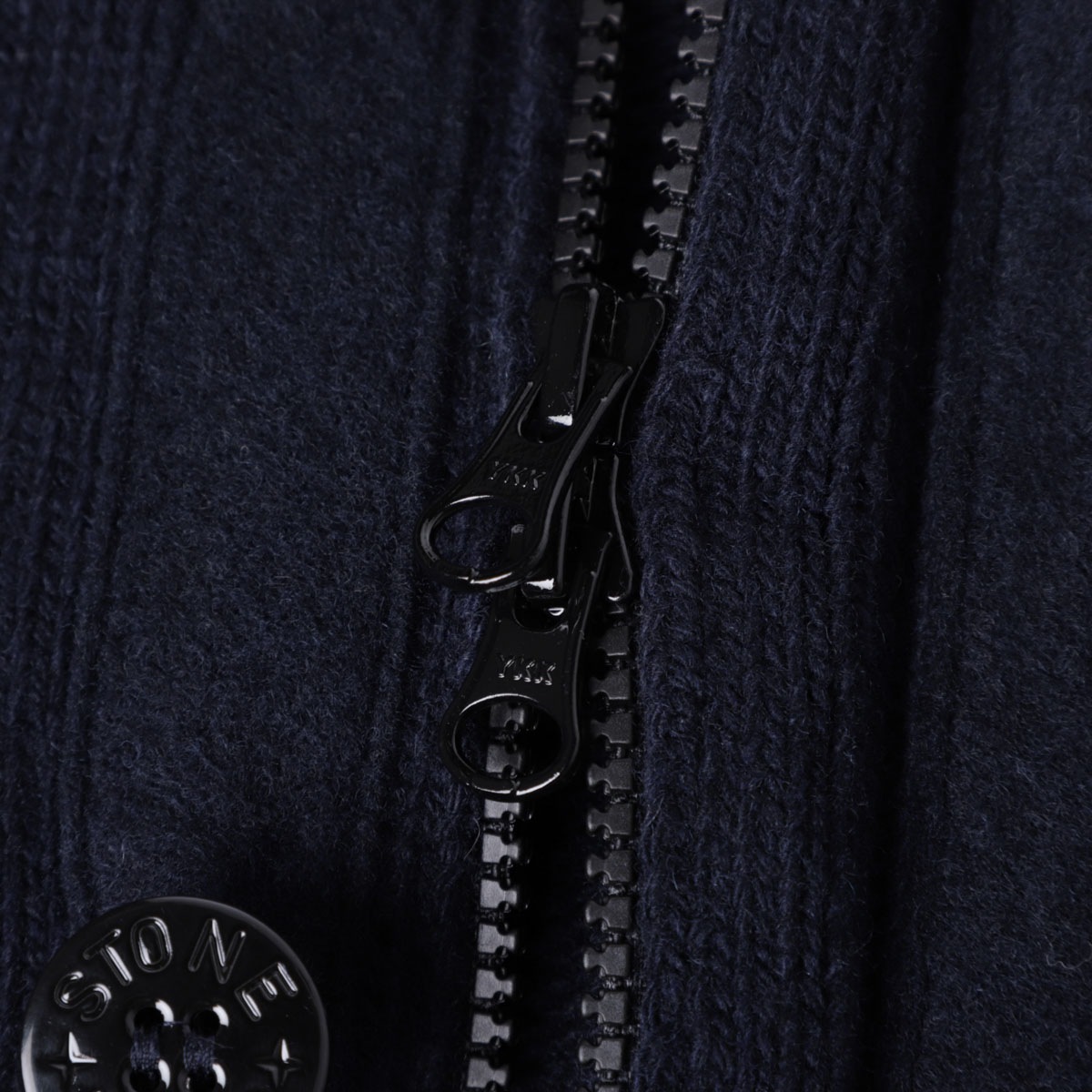 stone  カーディガン アイスブルー STONE ISLAND ストーンアイランド カーディガン/547A3 LAMBSWOOL