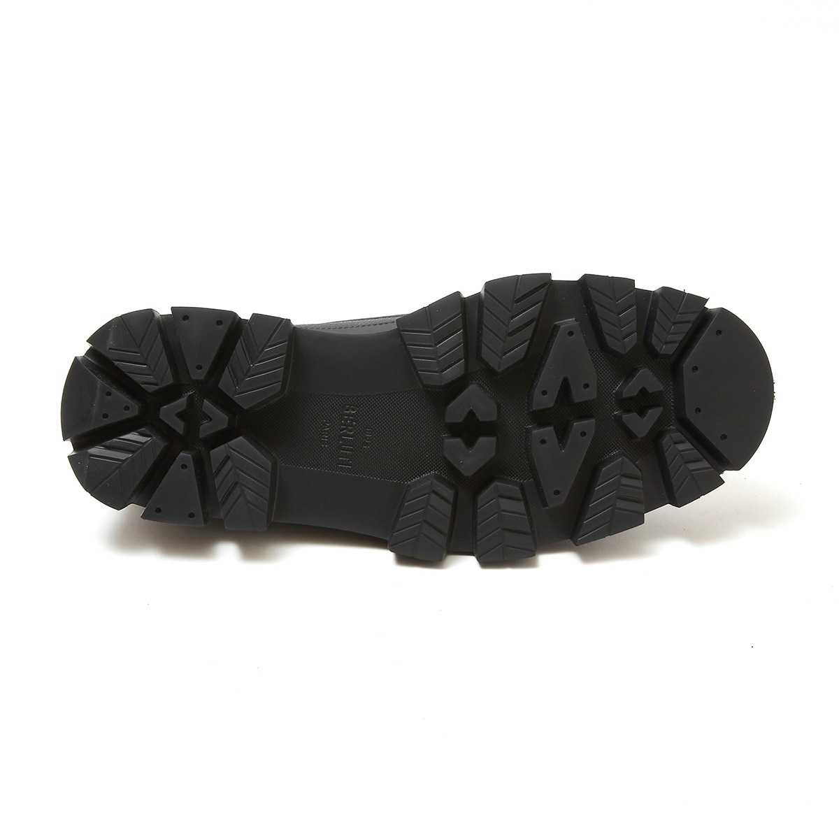 ベルルッティ キャンバス 現代の紳士に向けたバッグの数々。ベルルッティのシグネチャー