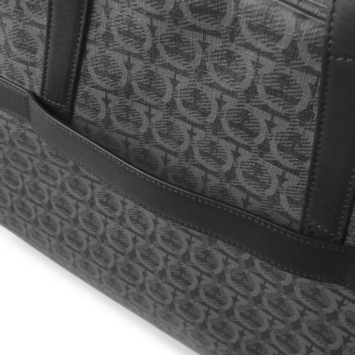 FERRAGAMO】ガーメントバッグ