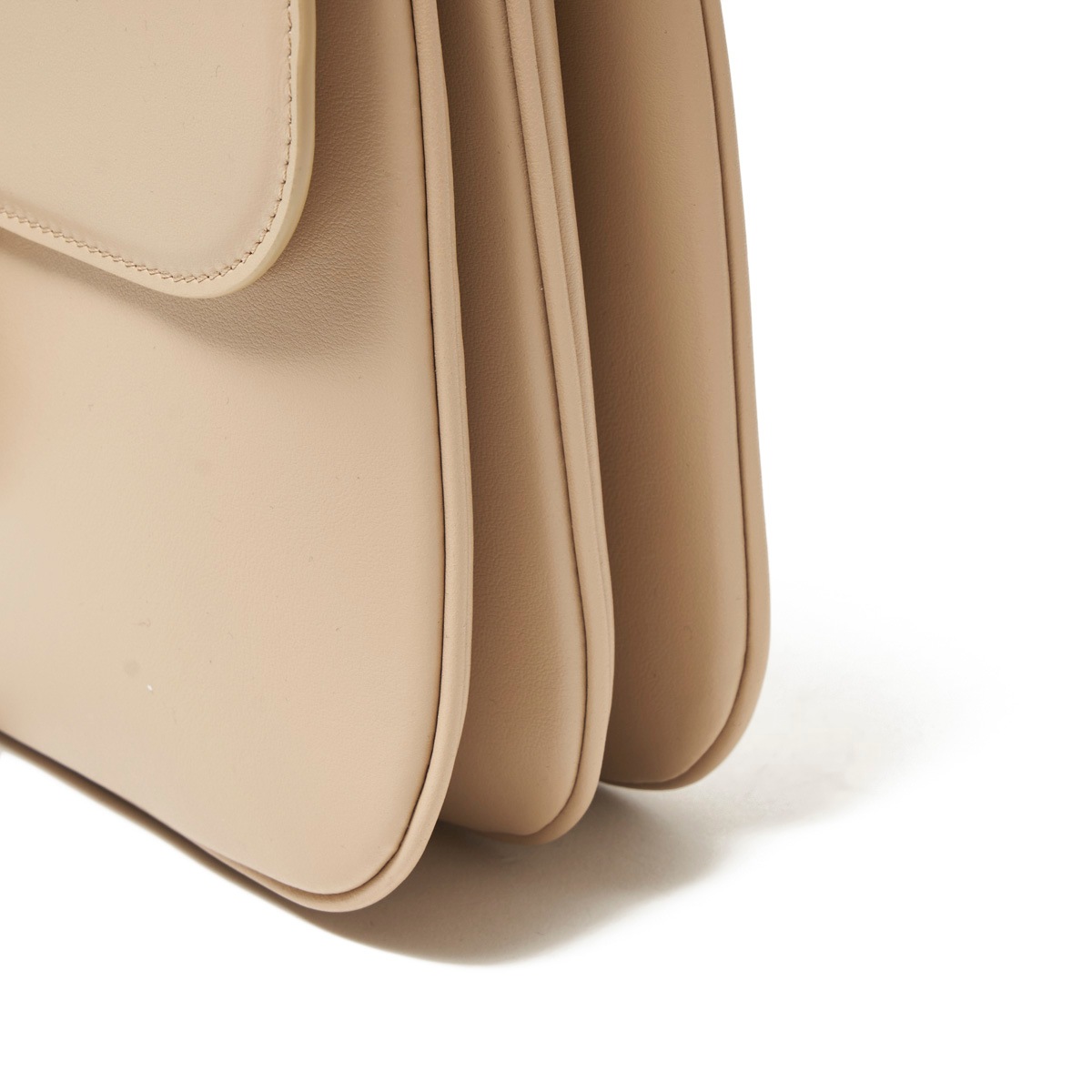 CELINE セリーヌ Tabou ショルダーバッグ CELINE セリーヌ ショルダーバッグ 3WAY/MEDIUM TABOU