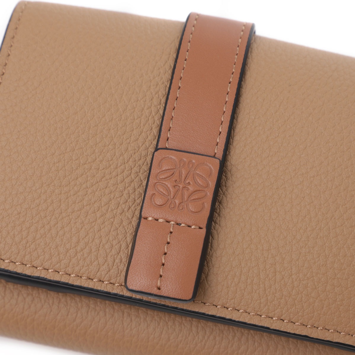 国内即発 VIPにて 三つ折り財布 SGC trifold Wallet LOEWE LOEWE ロエベ 3つ折り財布 小銭入れ付き/SGC TRIFOLD WALLET