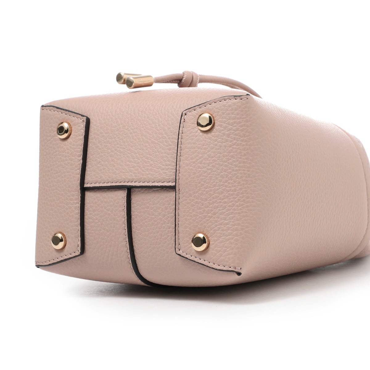 FERRAGAMO (Salvatore Ferragamo) フェラガモ ショルダーバッグ