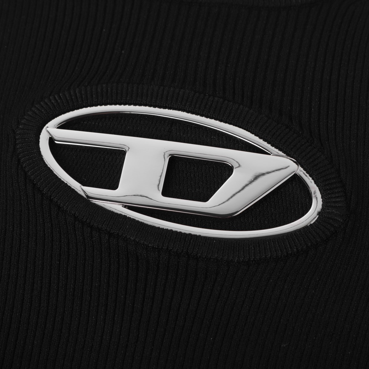 最終値下げ　DIESEL オーバル メタルDロゴ シャイニータンクトップ Diesel T-Brico Oval Dプレート タンクトップ | グレー | FARFETCH JP