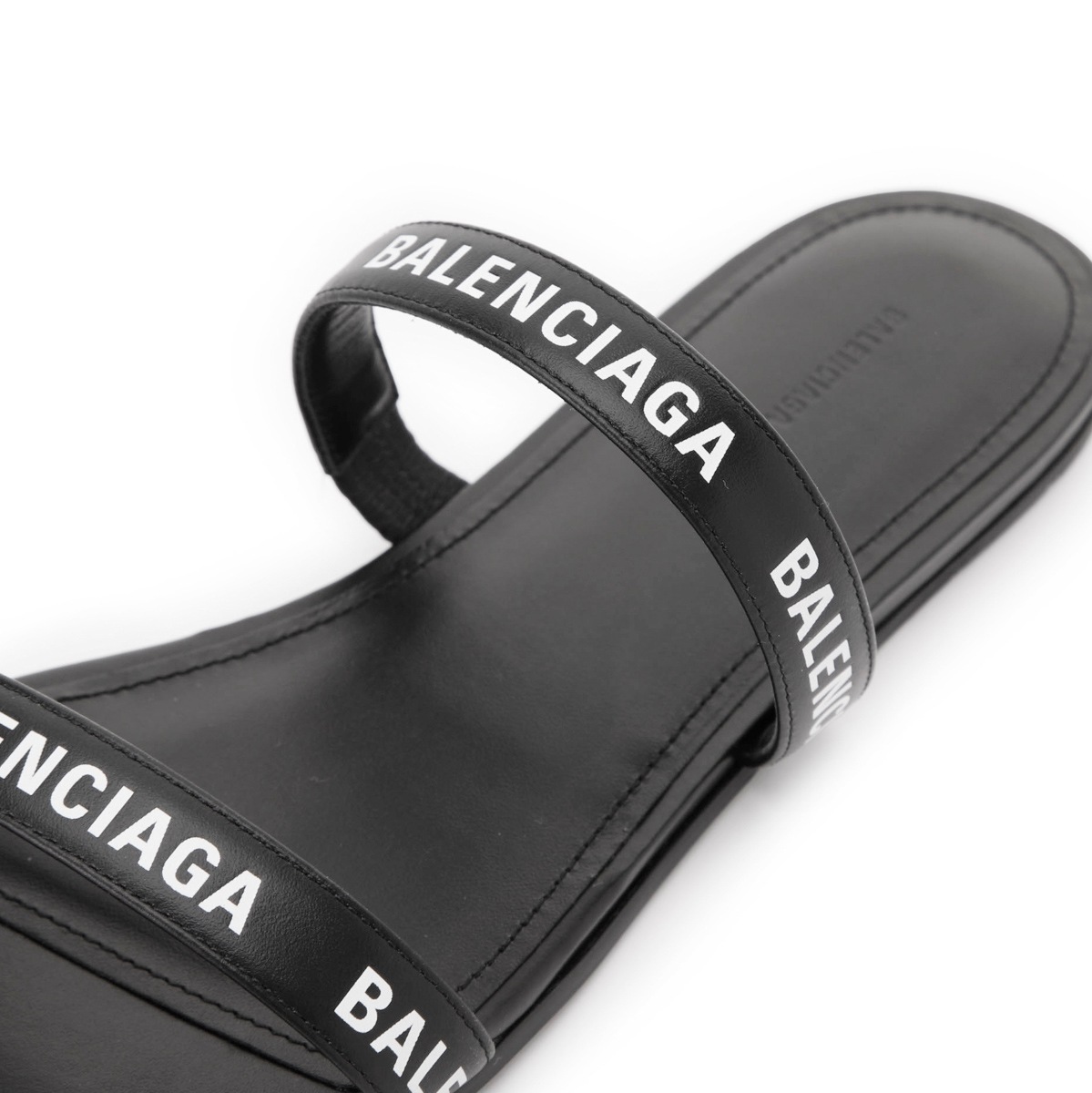 BALENCIAGA バレンシアガ フラットサンダル/ROUND FLAT レディース