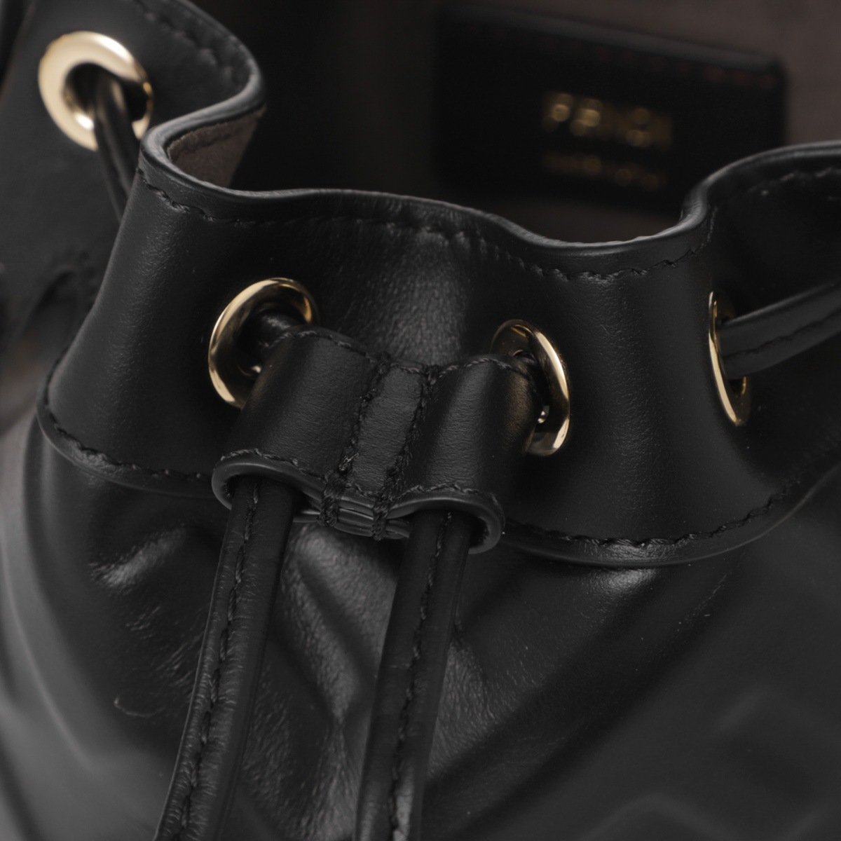 FENDI フェンディ バケットバッグ 3WAY/ショルダーバッグ/MINI MON