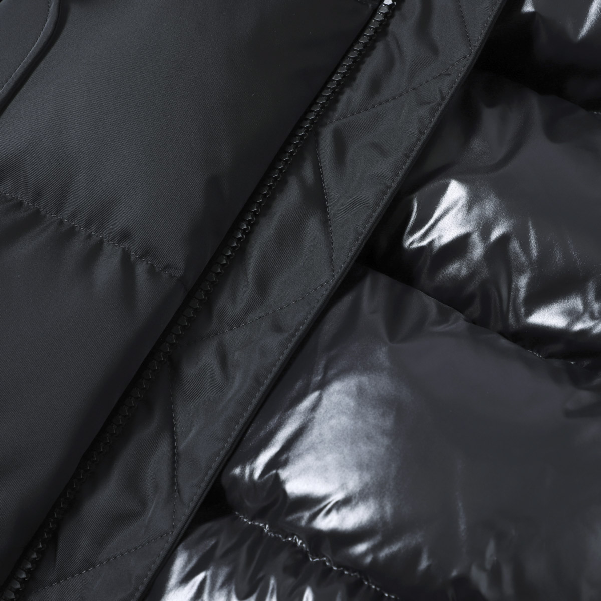 MONCLER モンクレール　ダウンジャケット　Autun 新品未使用 MONCLER モンクレール ダウンジャケット AUTUN ブラック