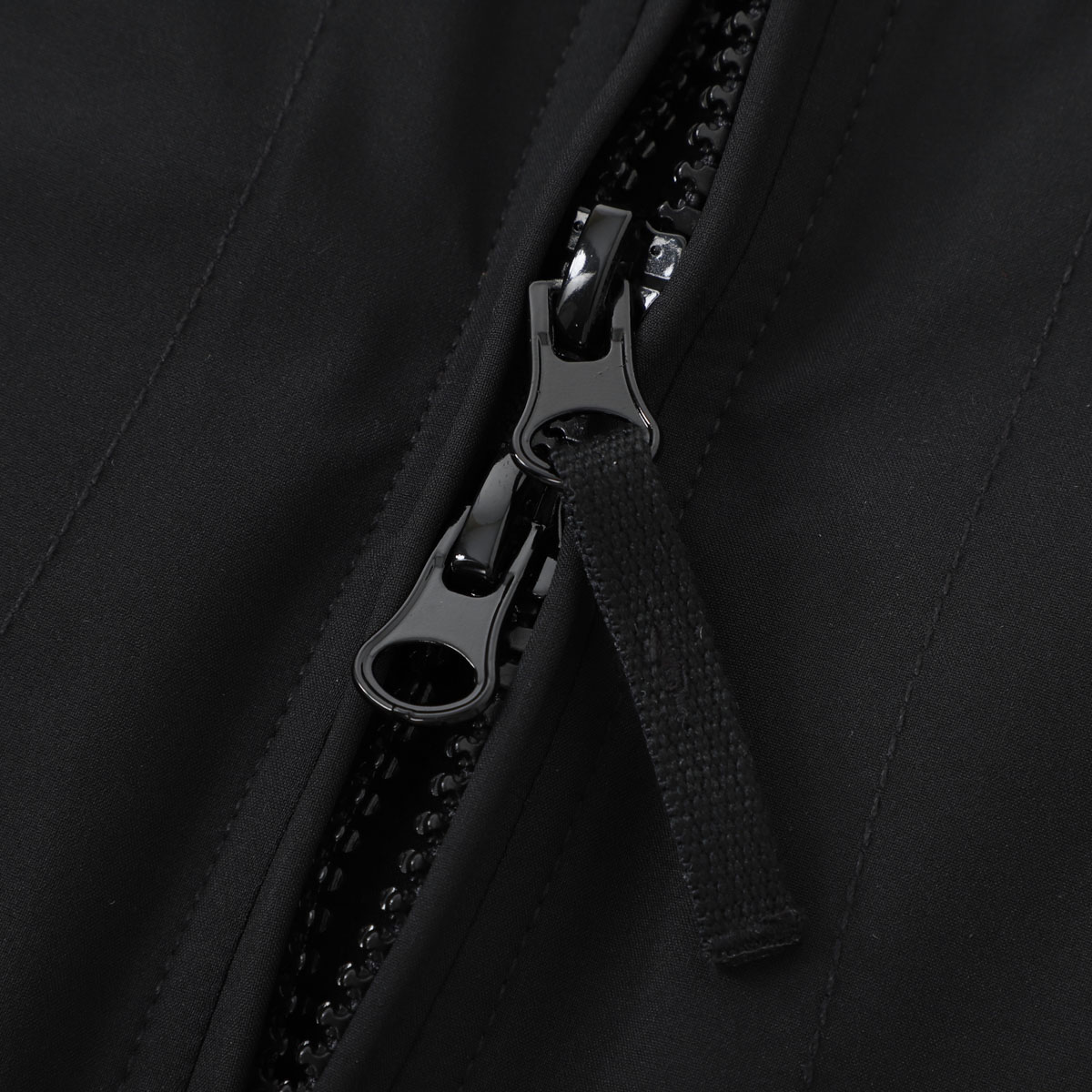 【アウトレット】【ラスト1点】STONE ISLAND ストーンアイランド 中綿入り ジップアップ ブルゾン/フーデッド ブルゾン/4100086 SOFT SHELL-R_E.DYE TECHNOLOGY WITH PRIMALOFT メンズ