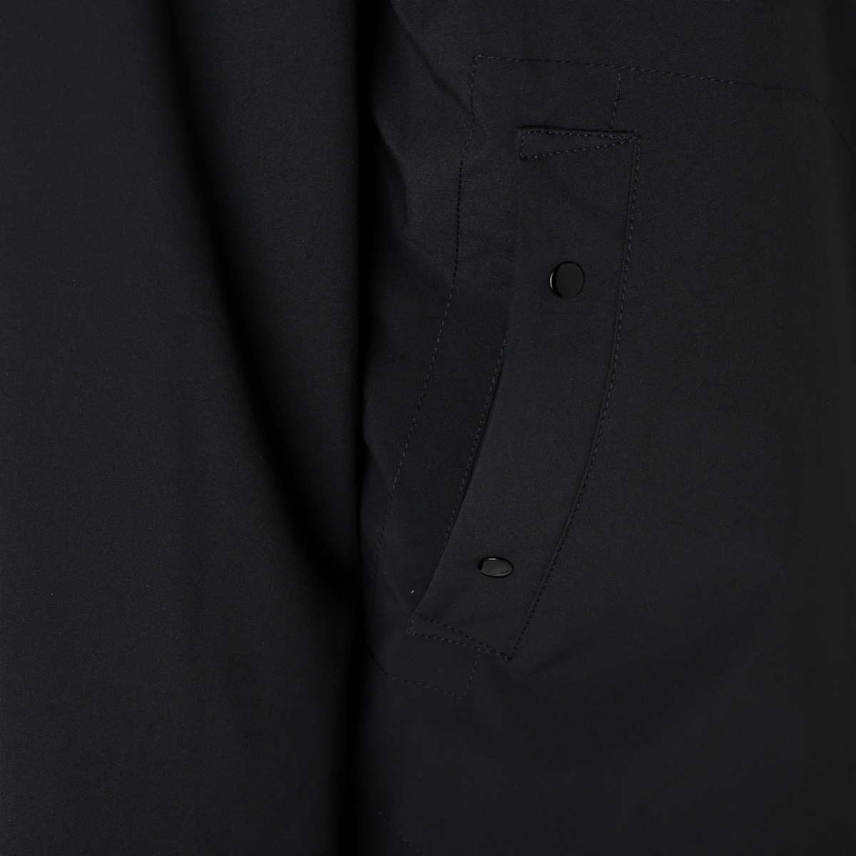 【アウトレット】【ラスト1点】STONE ISLAND ストーンアイランド 中綿入り ジップアップ ブルゾン/フーデッド ブルゾン/4100086 SOFT SHELL-R_E.DYE TECHNOLOGY WITH PRIMALOFT メンズ