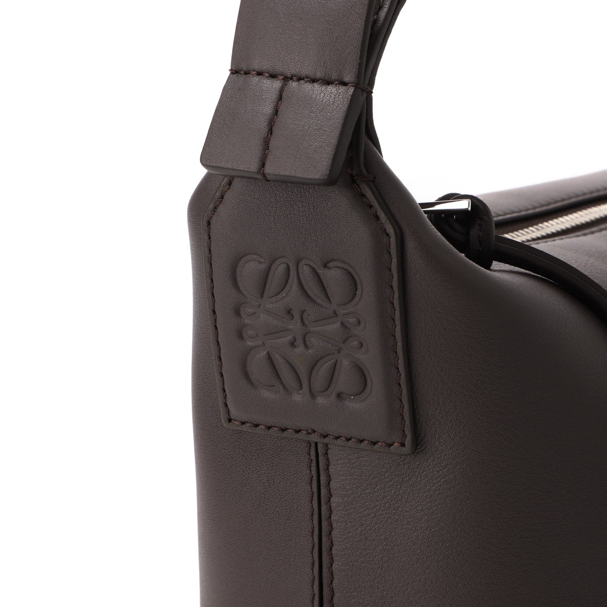 LOEWE ロエベ ショルダーバッグ/クロスボディバッグ/CUBI CROSSBODY
