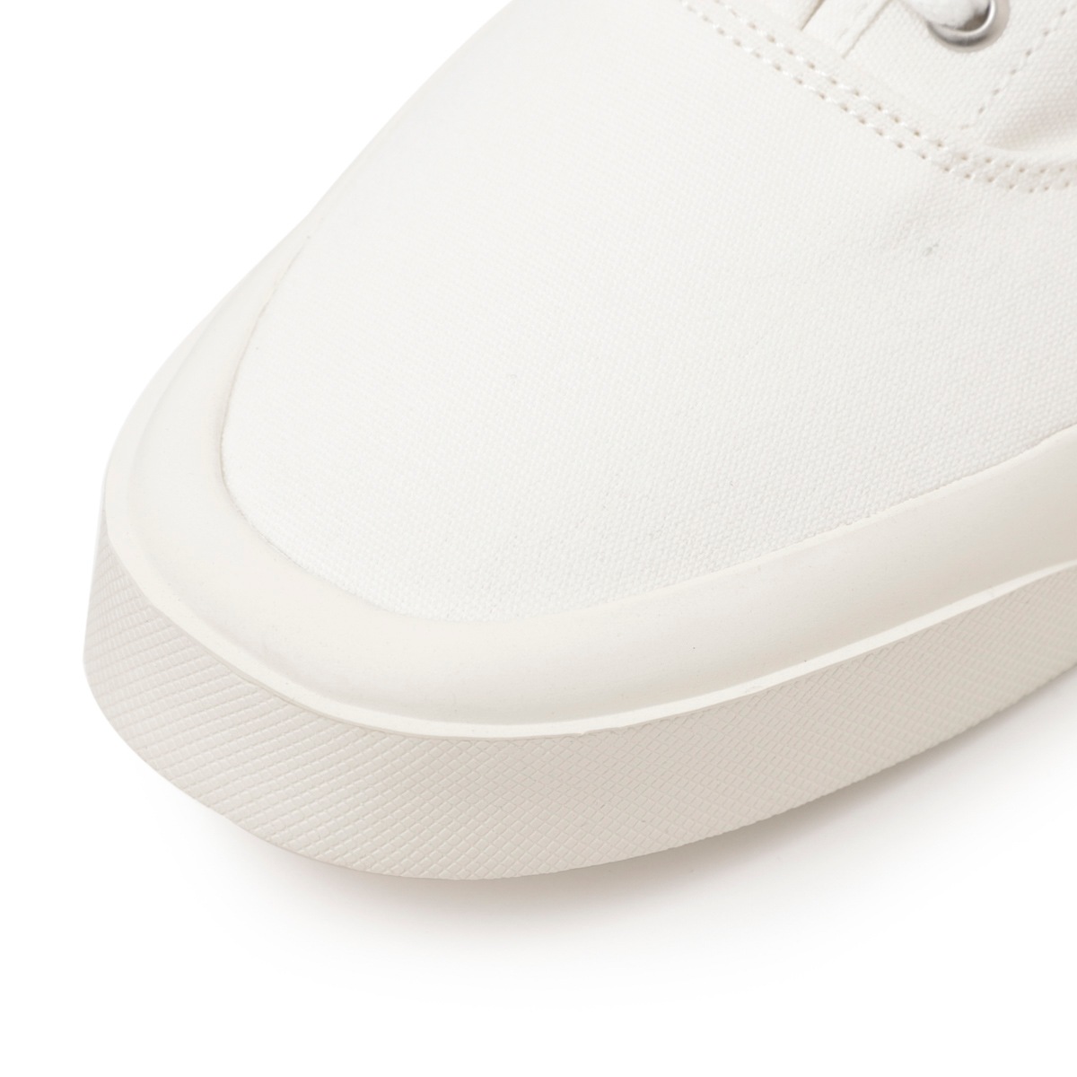 アウトレット】【ラスト1点】MAISON KITSUNE メゾンキツネ スニーカー