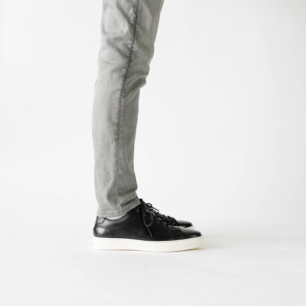レザースニーカー ビジネス ブラック 黒 本革 革靴 レースアップ