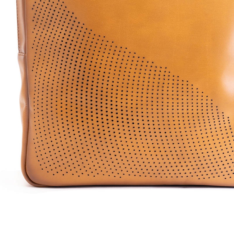 NASH TAN 大容量バックパック