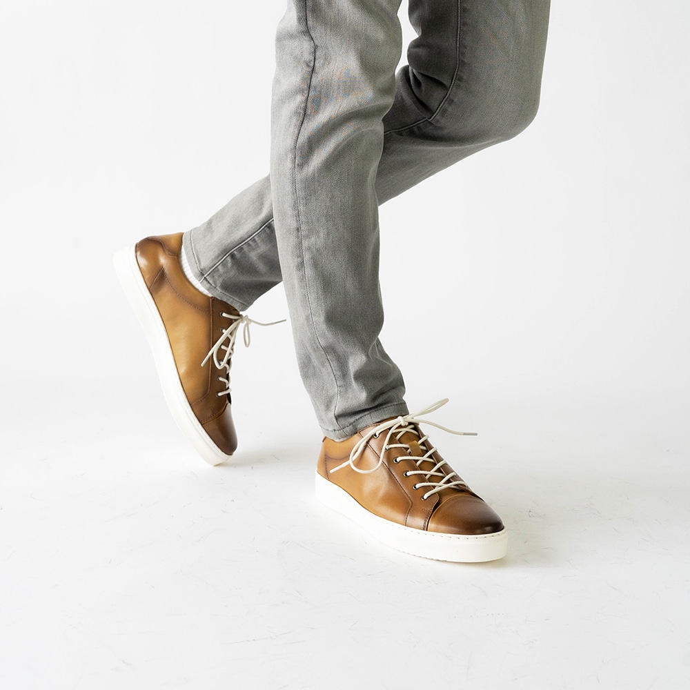 OZZY CAMEL レースアップスニーカー